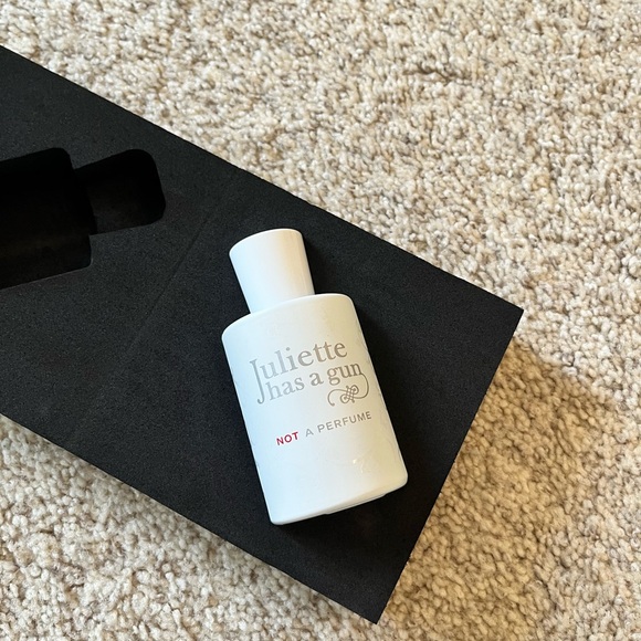 Juliette Has a Gun Not a Perfume - Picture 5 of 7